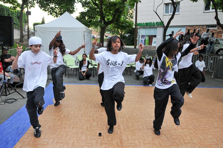Maison de Quartier Champs Elysees Evry - Danse Hip Hop 084.jpg